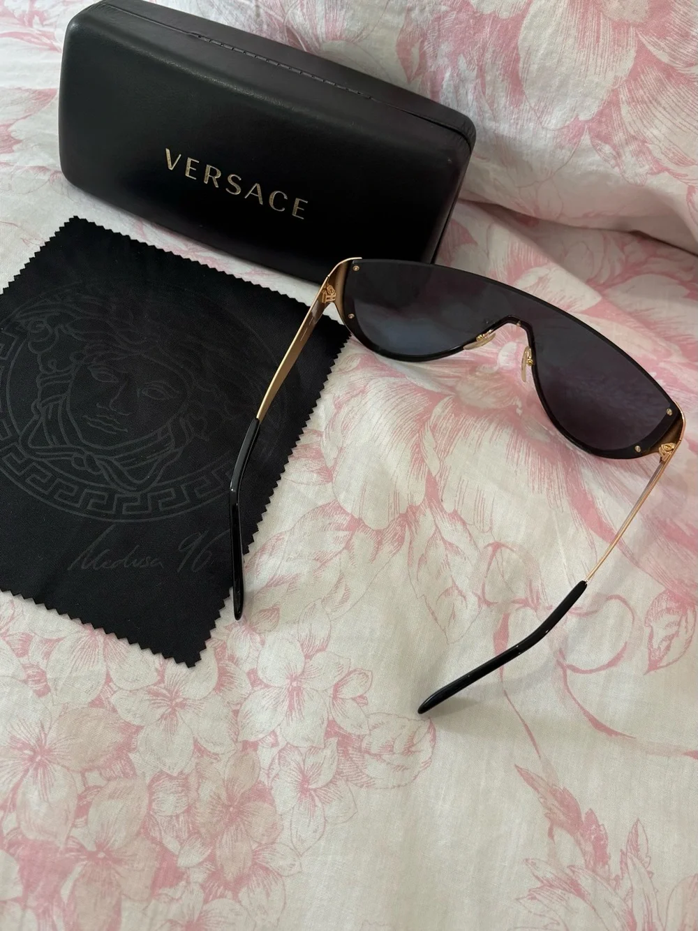 Moschino Women's Shield Sunglasses in Black and Gold